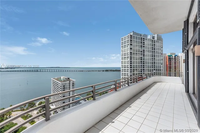 $5,500 | 151 Southeast 15th Road, Unit 2503, Miami, FL 33131