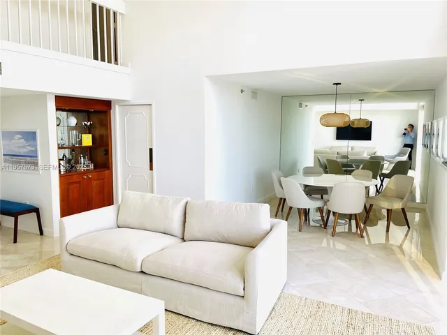 $5,500 | 151 Southeast 15th Road, Unit 2503, Miami, FL 33131