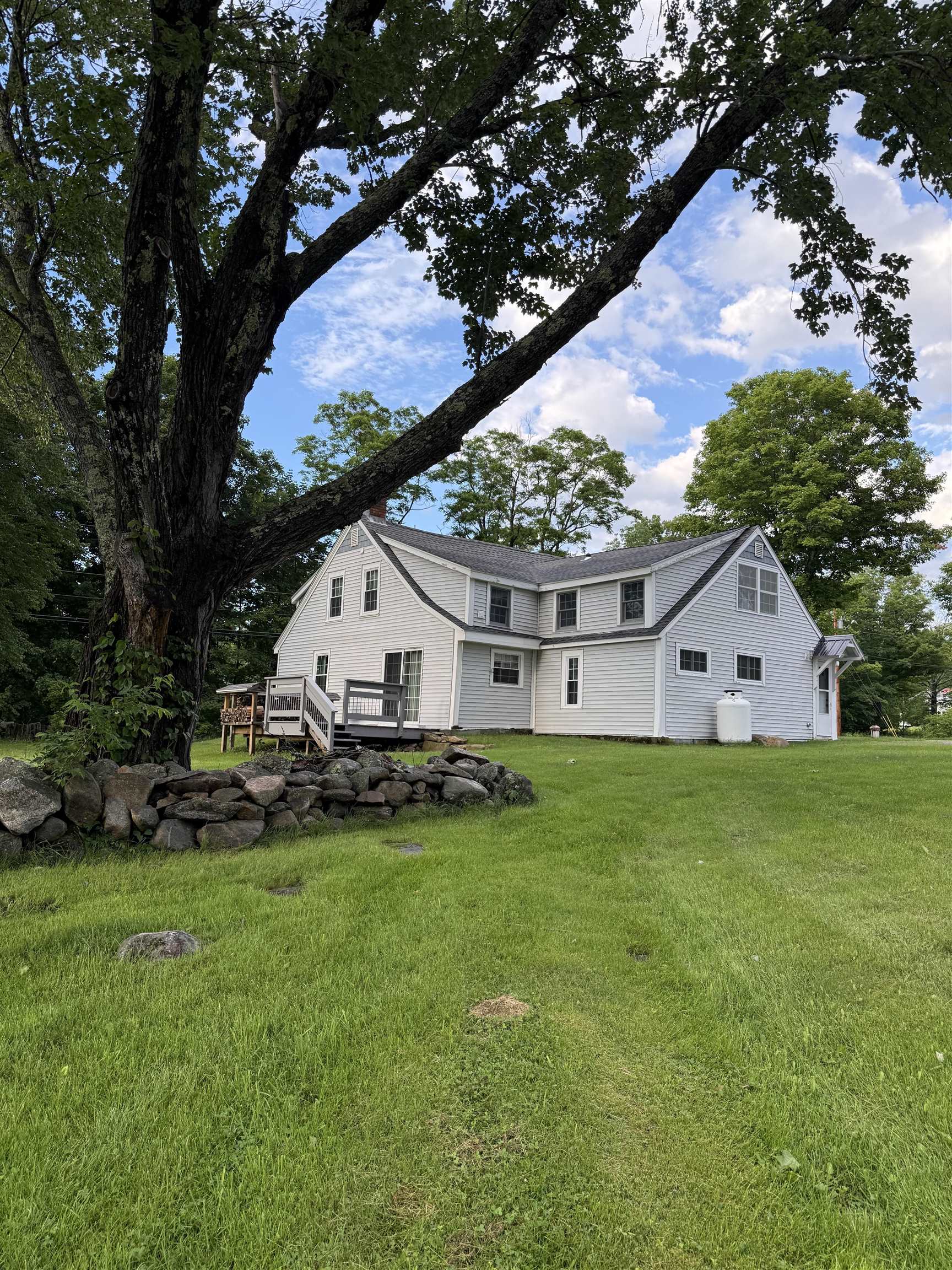 193 New Hebron Road Plymouth, NH 03264 - Photo 3 of 32