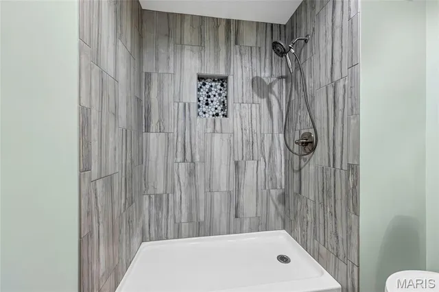 $345,000 | 90 Brookshire Creek Drive, Wentzville, MO 63385