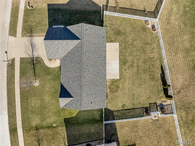 $345,000 | 90 Brookshire Creek Drive, Wentzville, MO 63385