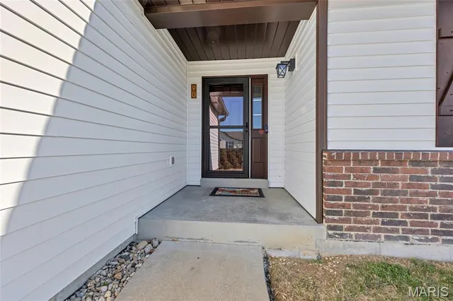 $345,000 | 90 Brookshire Creek Drive, Wentzville, MO 63385