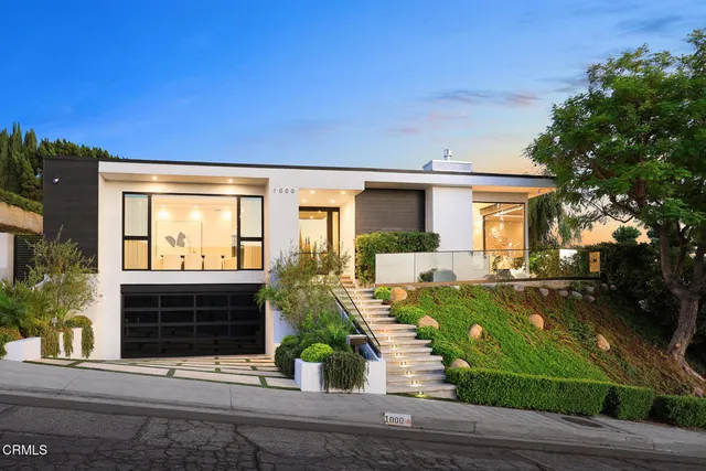 $2,835,000 | 1000 Avonoak Terrace, Glendale, CA 91206