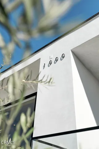 $2,835,000 | 1000 Avonoak Terrace, Glendale, CA 91206