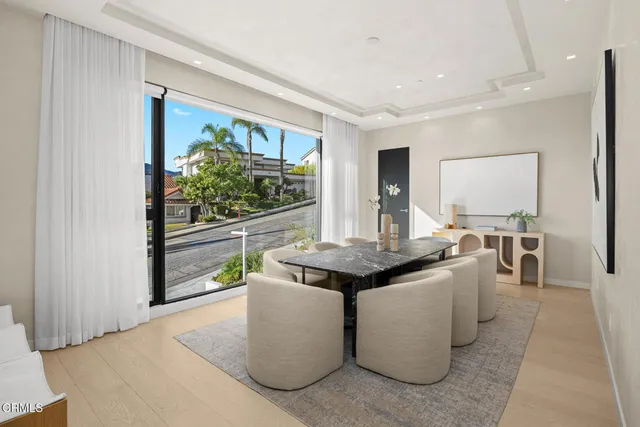 $2,835,000 | 1000 Avonoak Terrace, Glendale, CA 91206