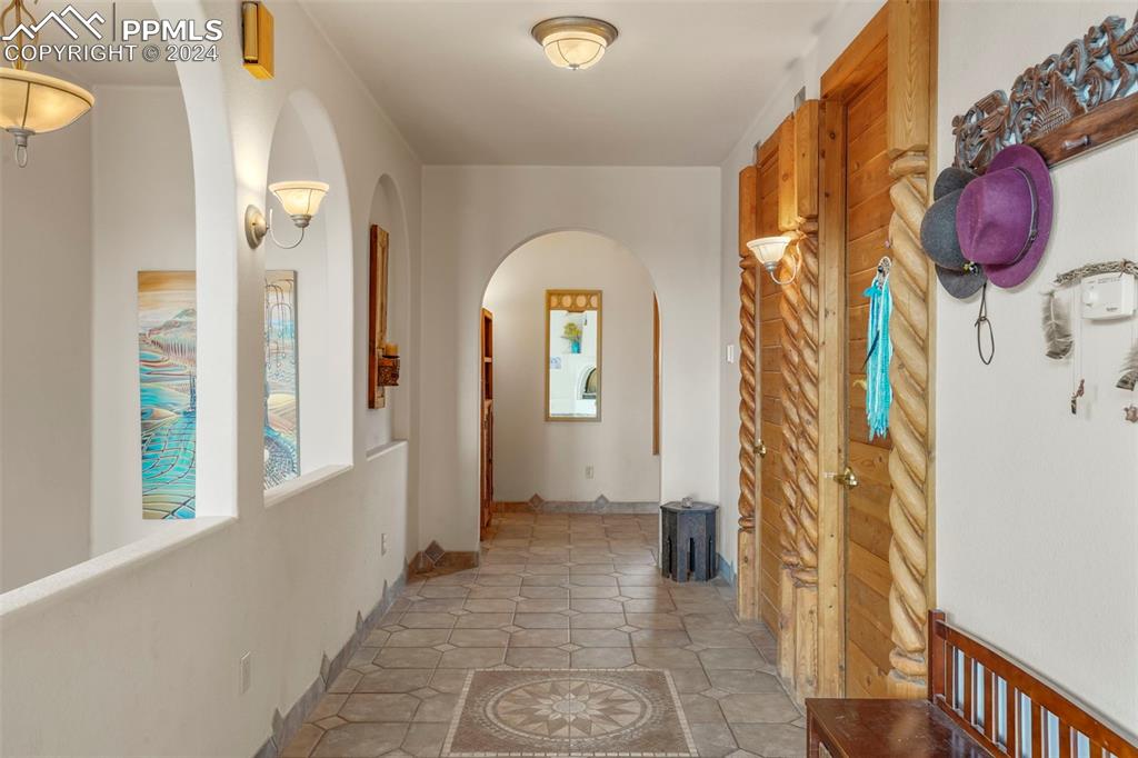 915 Oak Ridge Road Manitou Springs, CO 80829 - Photo 6 of 50 a view of an entryway