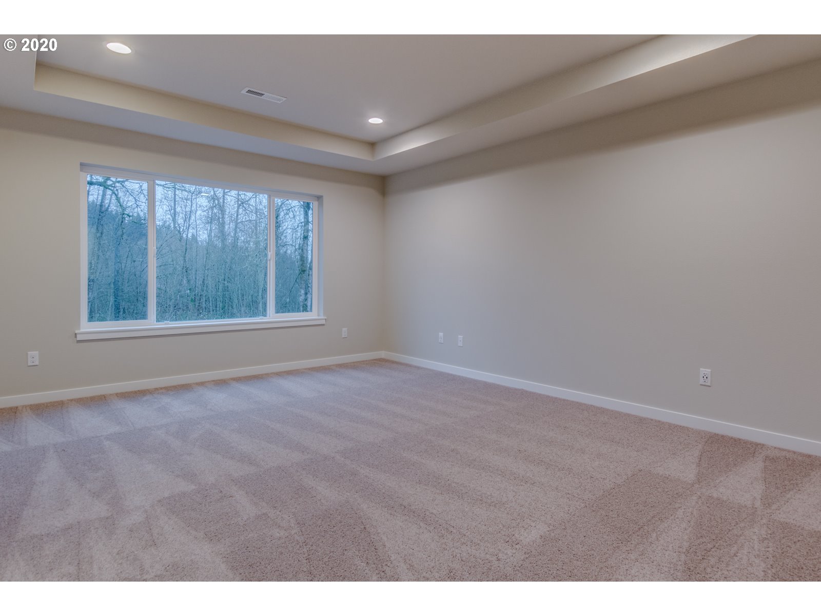 8524 North 1st Street, Unit LT96 Ridgefield, WA 98642 - Photo 31 of 32 a view of an empty room with a window