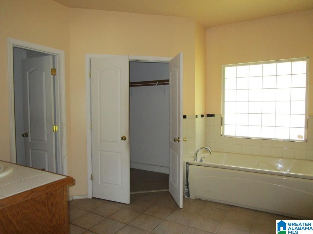 381 Clio Street Bessemer, AL 35023 - Photo 15 of 29