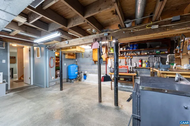 $485,900 | 1022 Turkey Ridge Road, Stanardsville, VA 22973