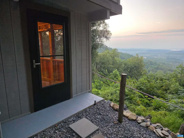 $485,900 | 1022 Turkey Ridge Road, Stanardsville, VA 22973