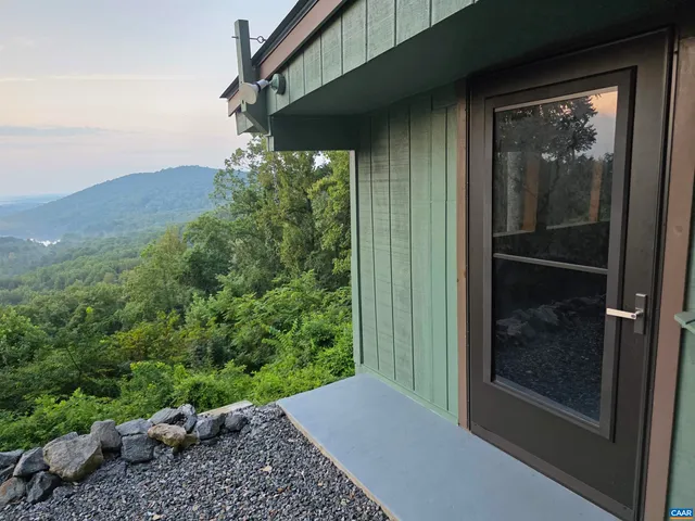 $485,900 | 1022 Turkey Ridge Road, Stanardsville, VA 22973