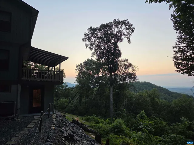 $485,900 | 1022 Turkey Ridge Road, Stanardsville, VA 22973