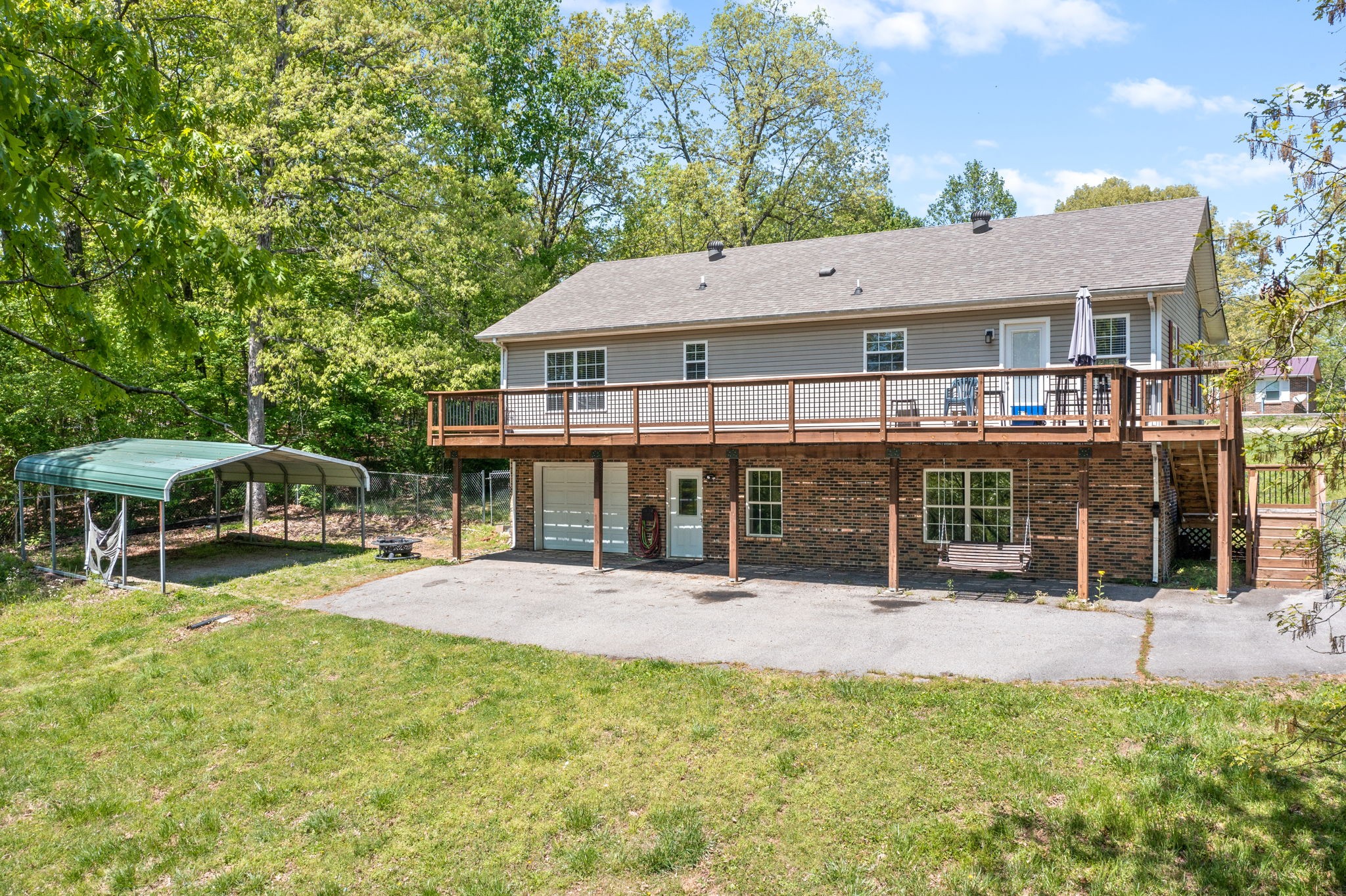 3315 Lylewood Road Woodlawn, TN 37191 - Photo 35 of 39 front view of a house with a porch