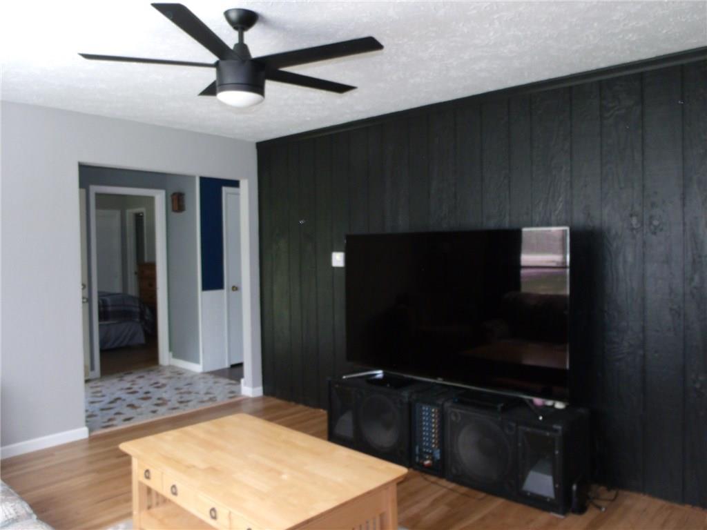 8924 Maze Road Indianapolis, IN 46259 - Photo 4 of 16 Gallery Image 4