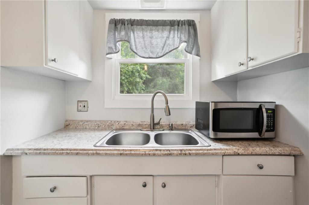 1362 Ravine Street Homestead, PA 15120 - Photo 11 of 31 Gallery Image 11