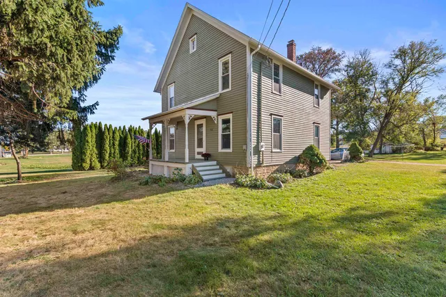 $239,900 | 516 East Beloit Street, Orfordville, WI 53576