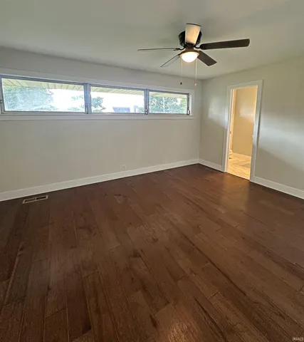 $294,500 | 916 Highway 57, Washington, IN 47501