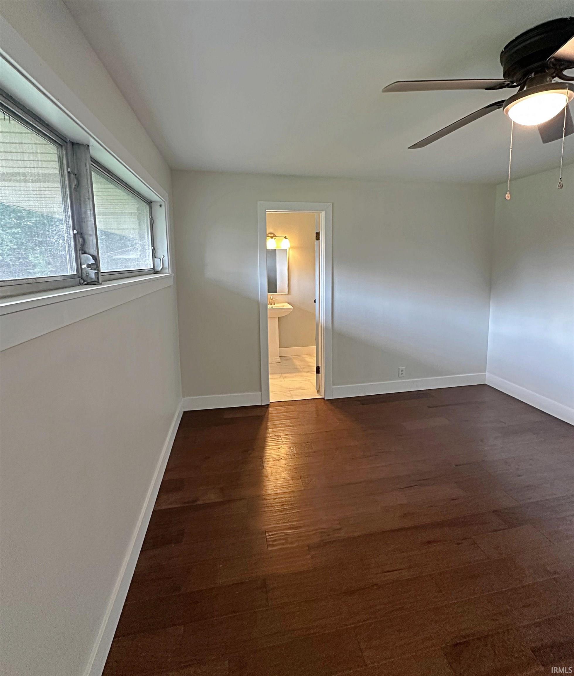 916 Highway 57 Washington, IN 47501 - Photo 15 of 36