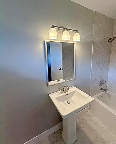 $294,500 | 916 Highway 57, Washington, IN 47501