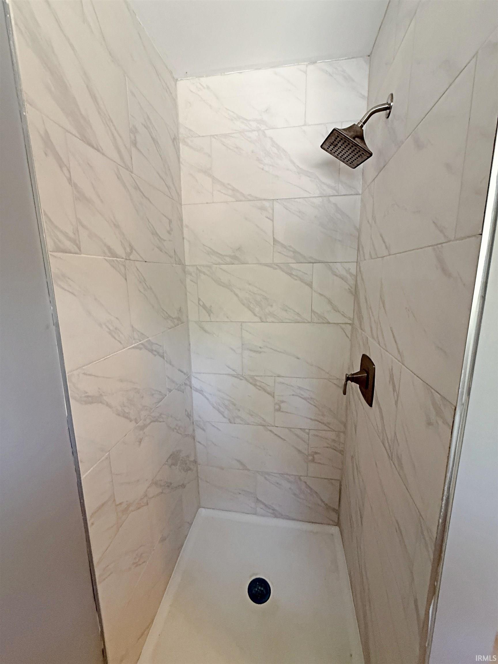 916 Highway 57 Washington, IN 47501 - Photo 22 of 36