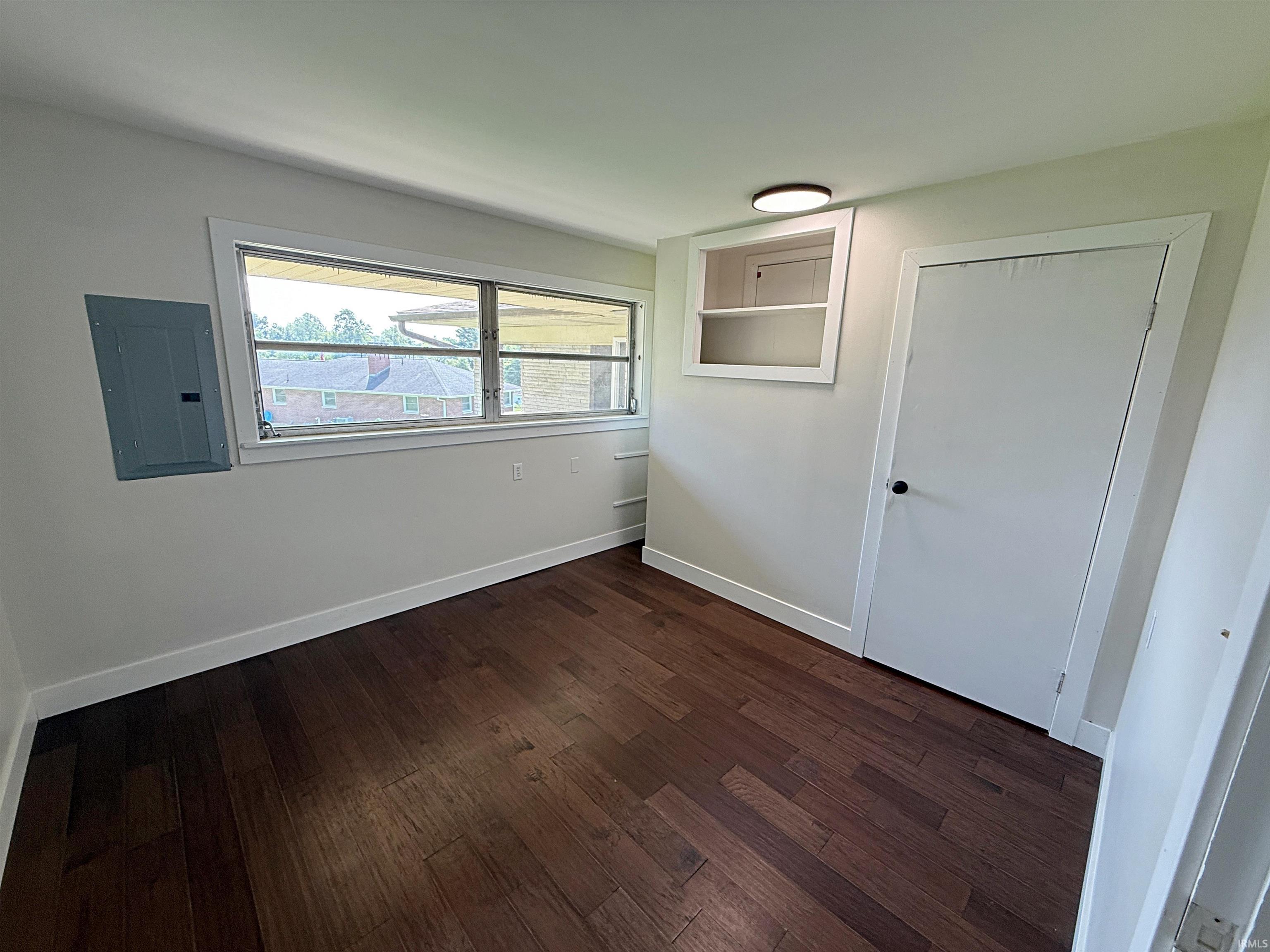 916 Highway 57 Washington, IN 47501 - Photo 24 of 36