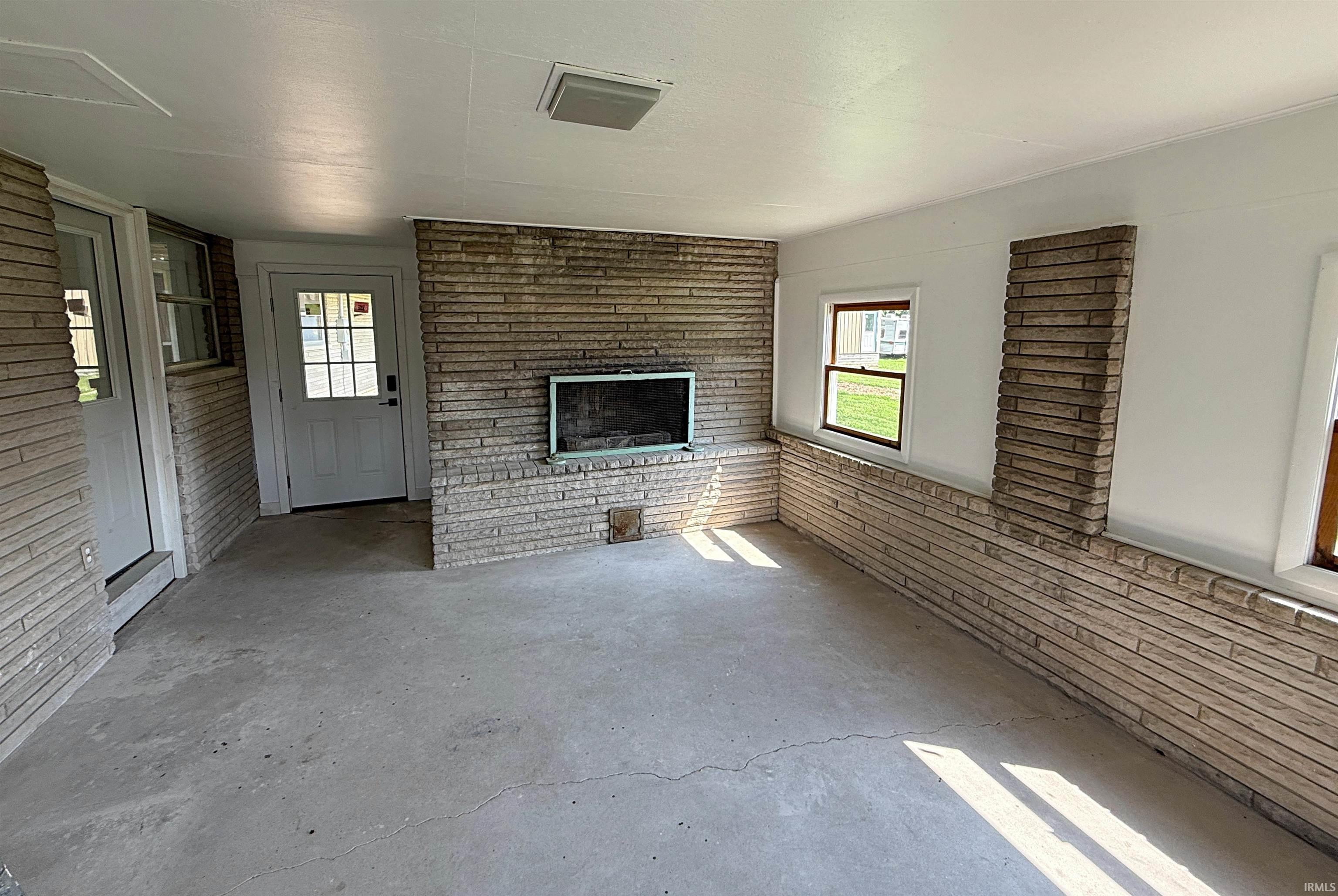 916 Highway 57 Washington, IN 47501 - Photo 26 of 36