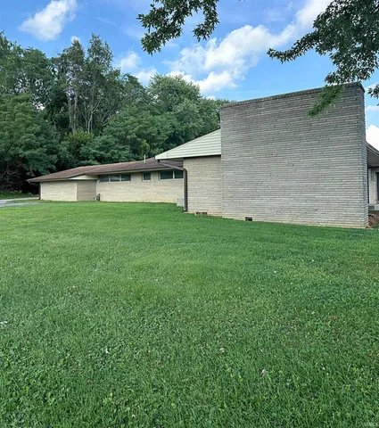 $294,500 | 916 Highway 57, Washington, IN 47501