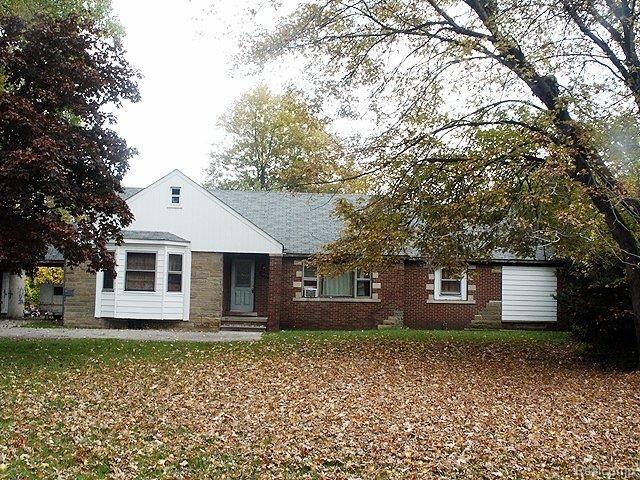 37200 Ryan Road Sterling Heights, MI 48310 - Photo 3 of 5 Front view # 3