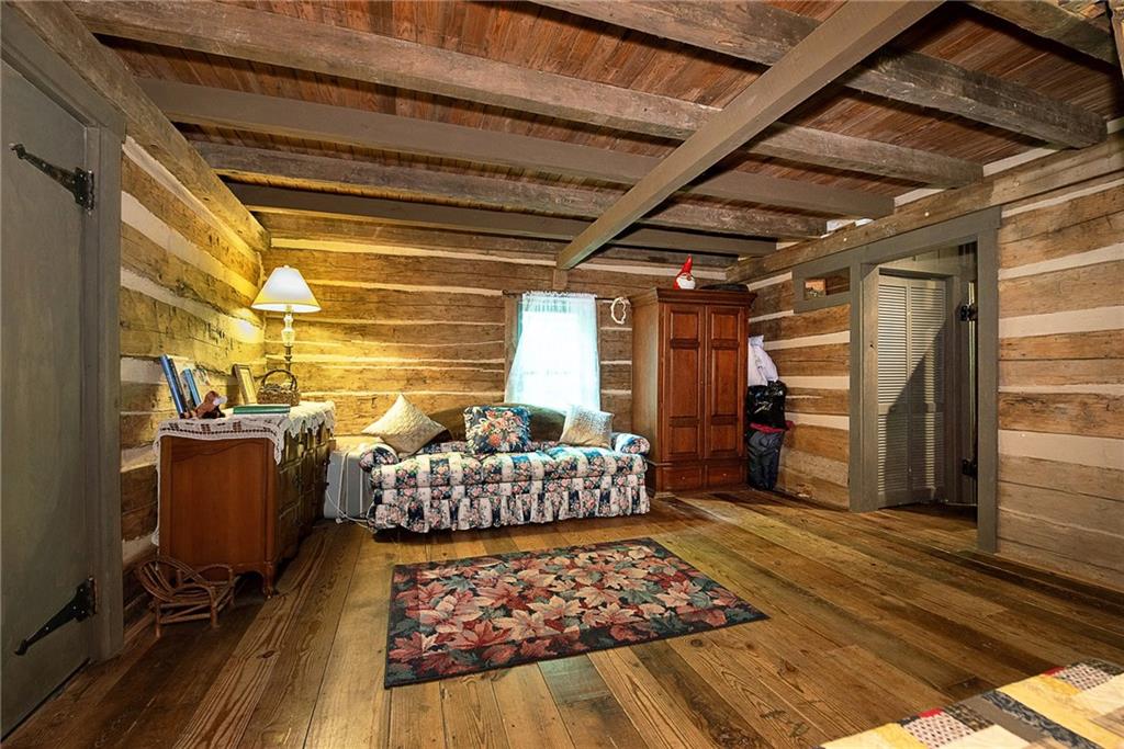 7191 Possum Trot Road Unionville, IN 47468 - Photo 11 of 51 Gallery Image 11