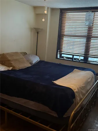 $157,000 | 1966 Newbold Avenue, Unit 407 | Unionport