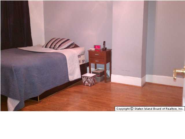 1982 Clove Road Staten Island, NY 10304 - Photo 4 of 10 Additional Photo
