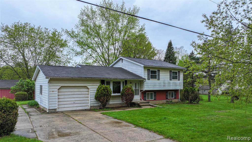 5244 Rood Road Holly, MI 48442 - Photo 1 of 33 Gallery Image 1