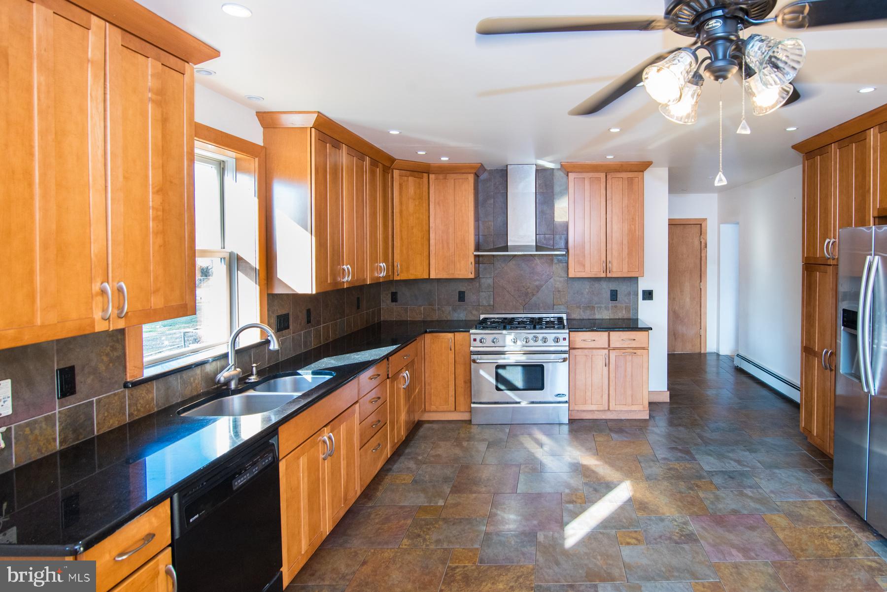 182 Level Road, Unit BACK Collegeville, PA 19426 - Photo 4 of 37