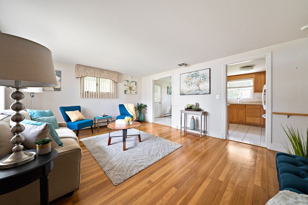 10 Trudy Terrace Canton, MA 02021 - Photo 2 of 34 Gallery Image 2