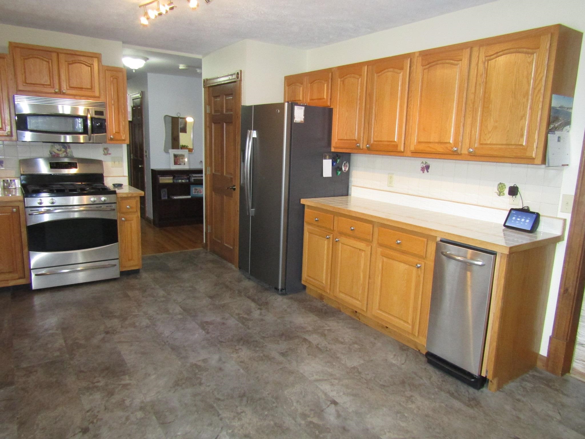 98 Spring Street Swanton, VT 05488 - Photo 11 of 50