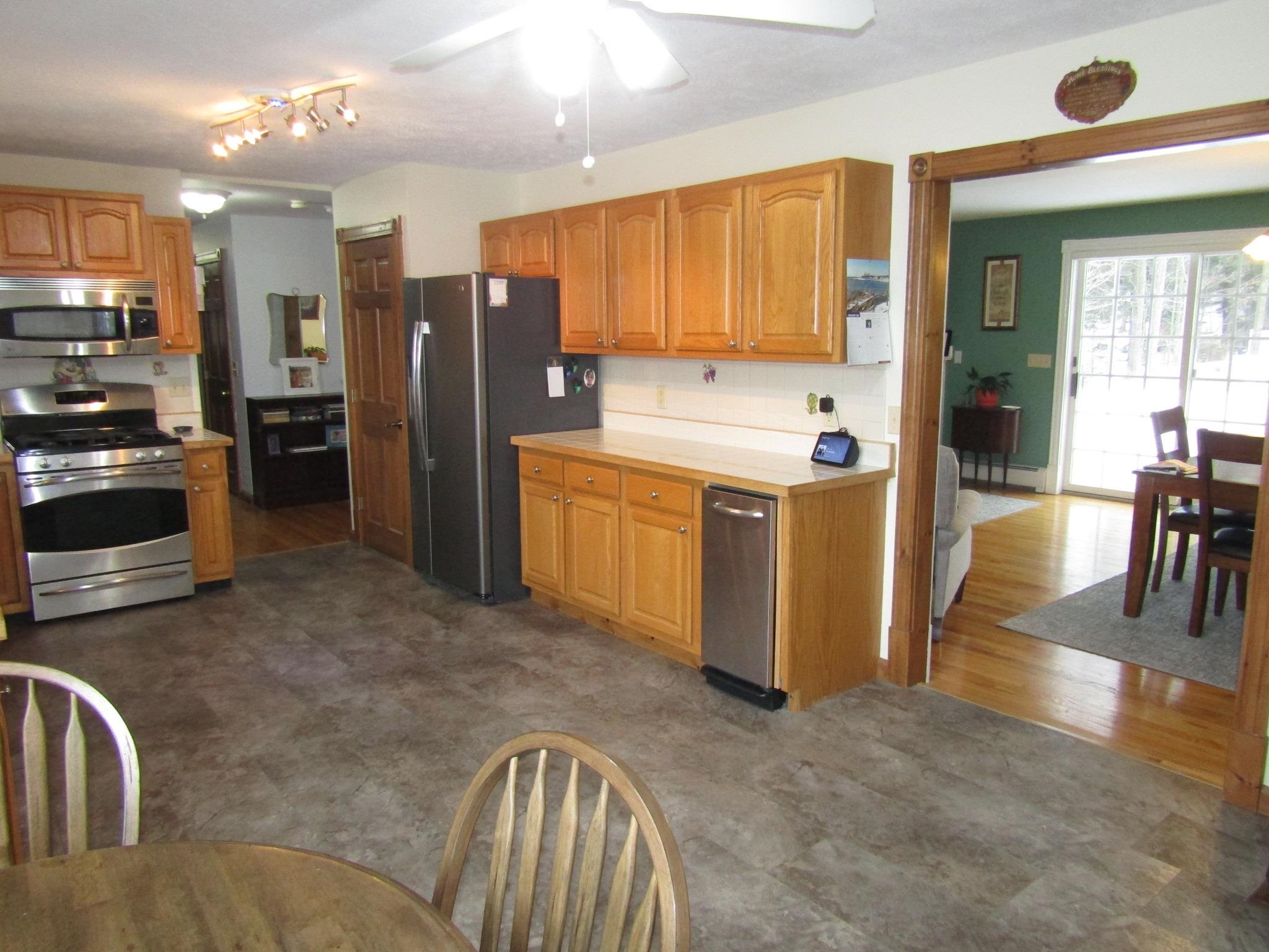 98 Spring Street Swanton, VT 05488 - Photo 9 of 50