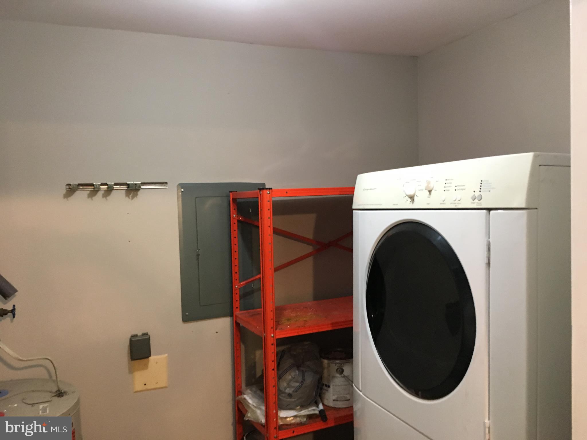 5570 Vantage Point Road, Unit 3 Columbia, MD 21044 - Photo 6 of 14 a utility room with dryer and washer