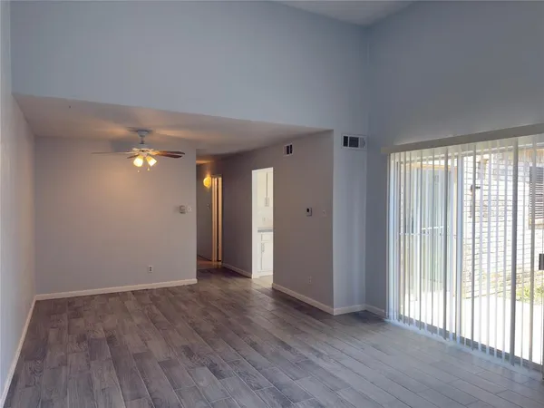 $225,000 | 145 Trellis Place, Richardson, TX 75081