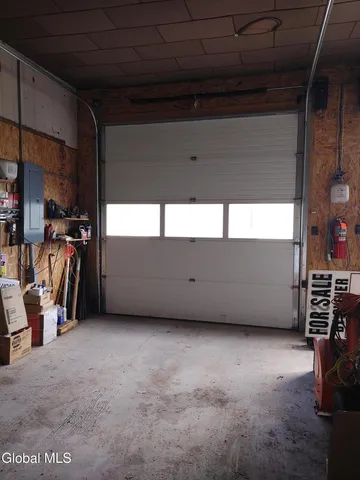 $279,900 | 2001 State Highway 9N, Ticonderoga, NY 12883