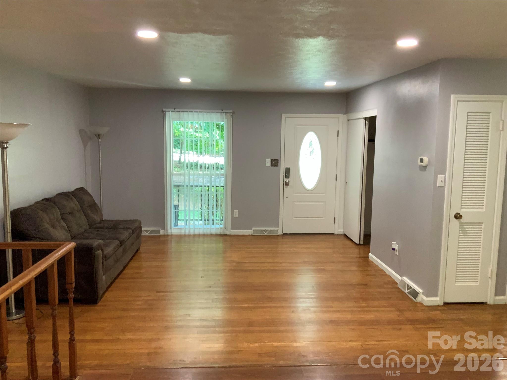 44 Rathfarnham Road Asheville, NC 28803 - Photo 13 of 38