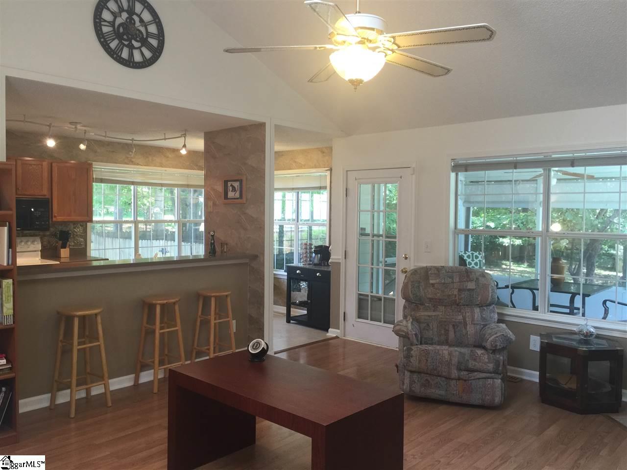 306 Jacqueline Road Piedmont, SC 29673 - Photo 3 of 35 Gallery Image 3