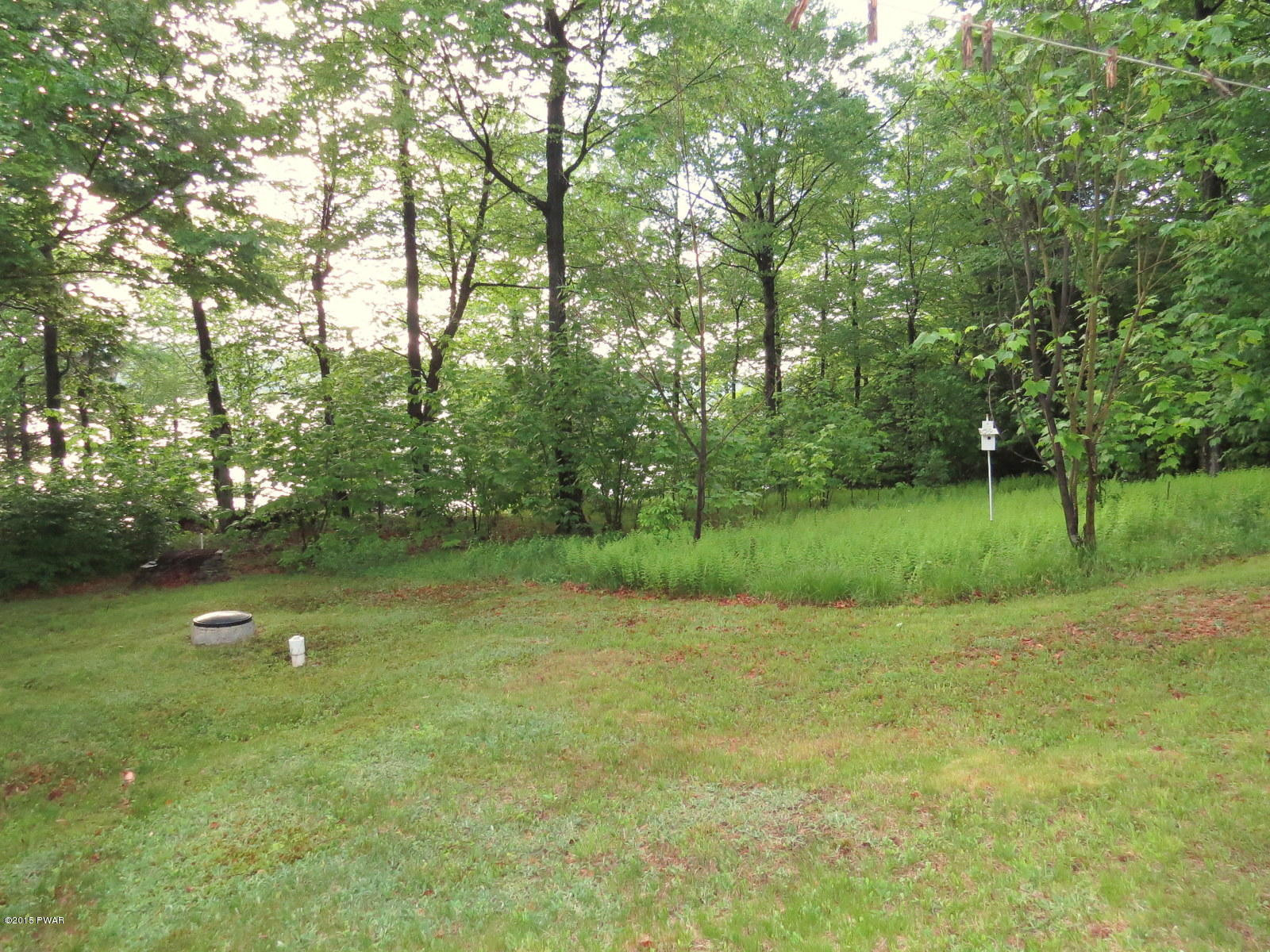 147 Ridgefield Point Road Greentown, PA 18426 - Photo 9 of 31