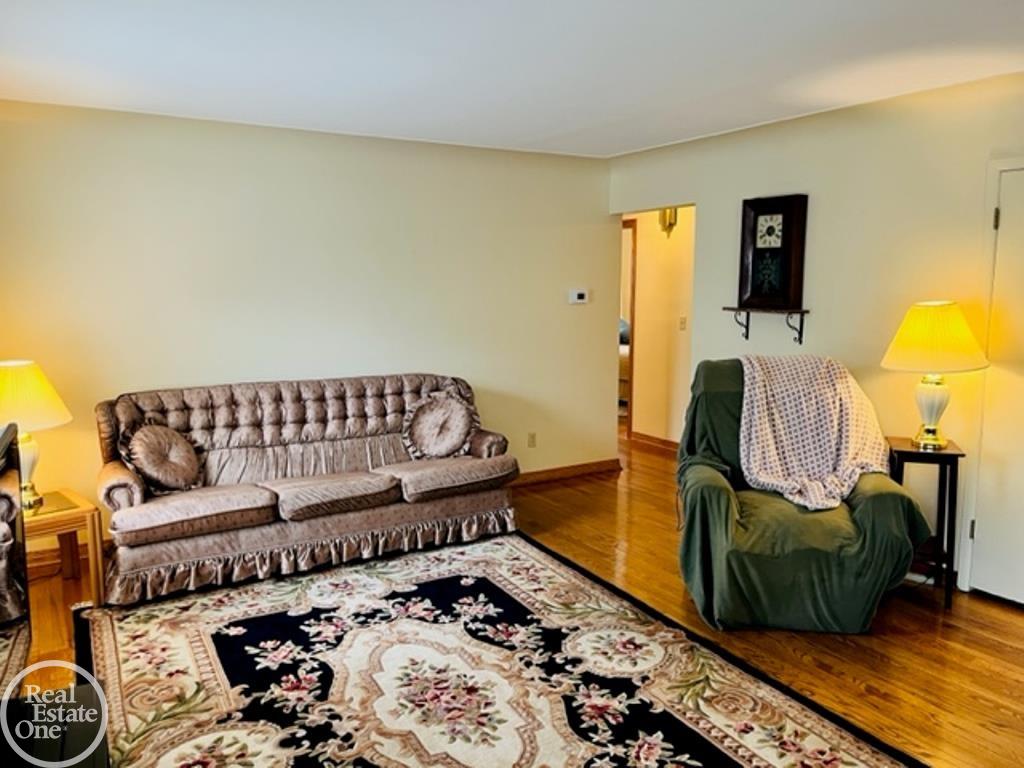 2315 Riverside Drive Port Huron, MI 48060 - Photo 20 of 44