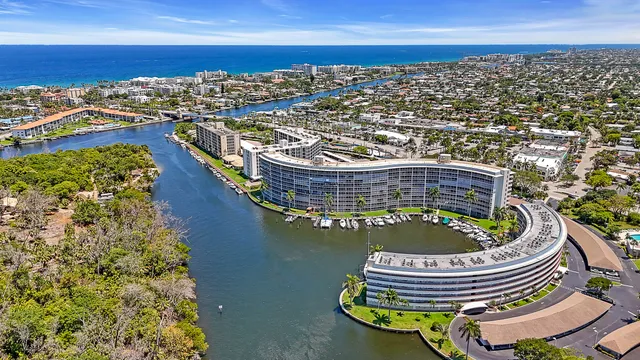 $379,000 | 1523 East Hillsboro Boulevard, Unit 336, Deerfield Beach, FL 33441