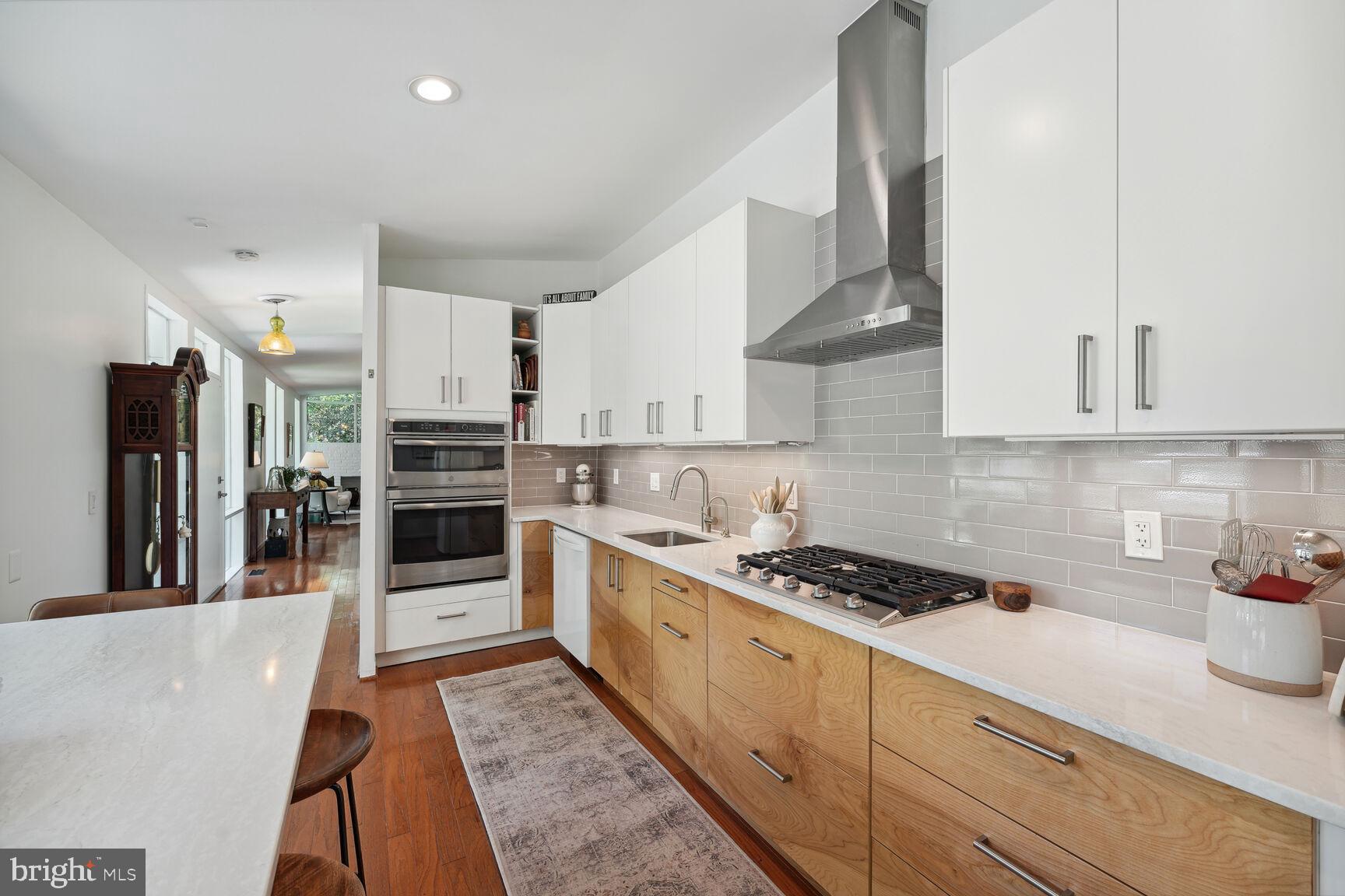 7716 Elba Road Alexandria, VA 22306 - Photo 11 of 29