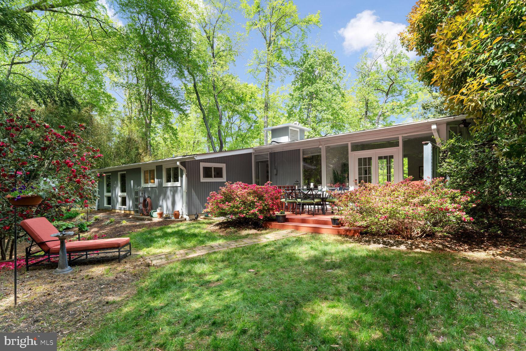 7716 Elba Road Alexandria, VA 22306 - Photo 26 of 29