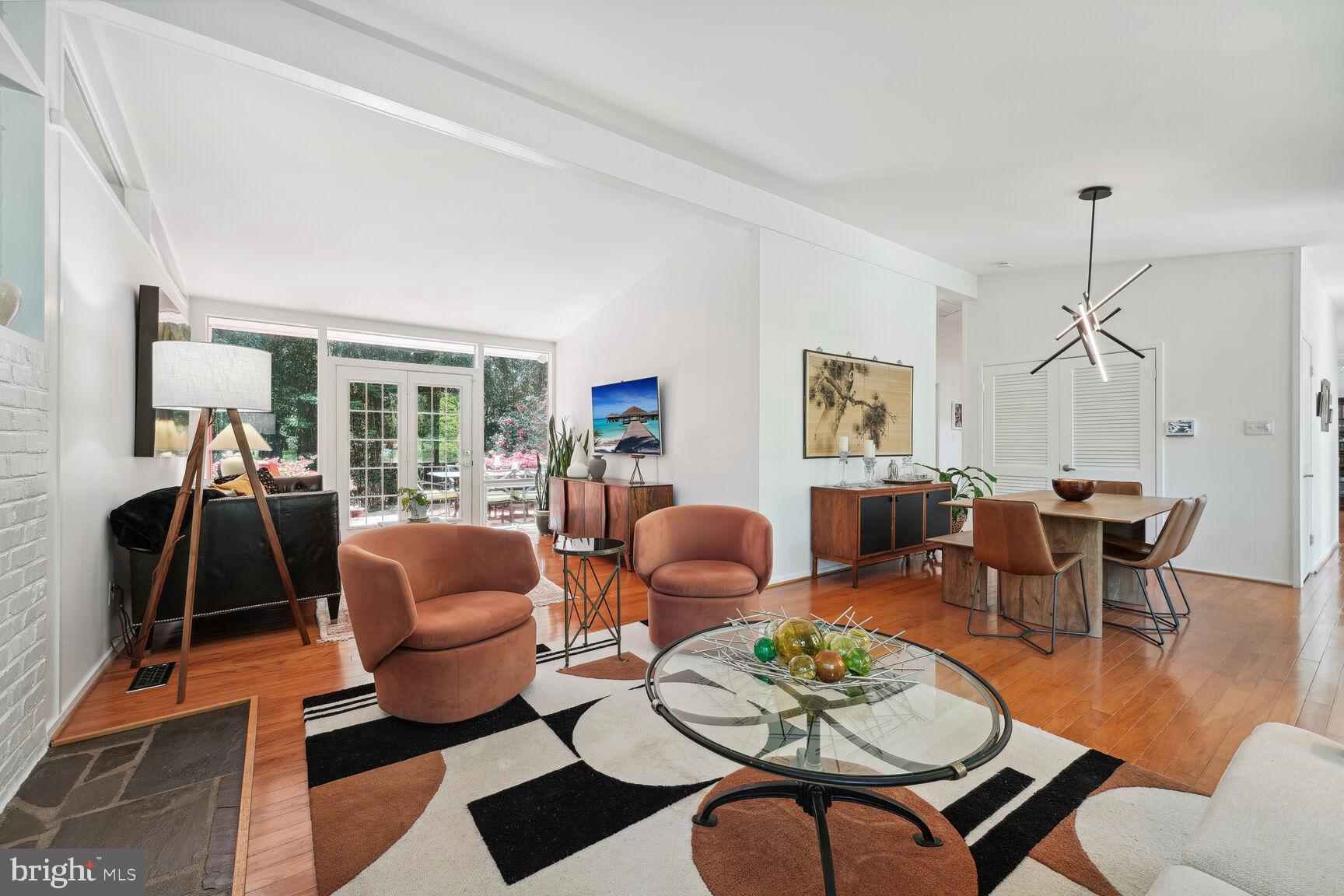 7716 Elba Road Alexandria, VA 22306 - Photo 5 of 29