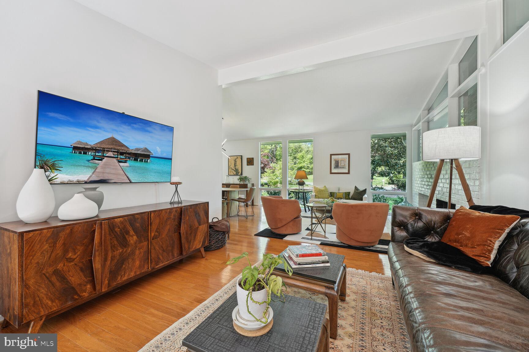 7716 Elba Road Alexandria, VA 22306 - Photo 7 of 29