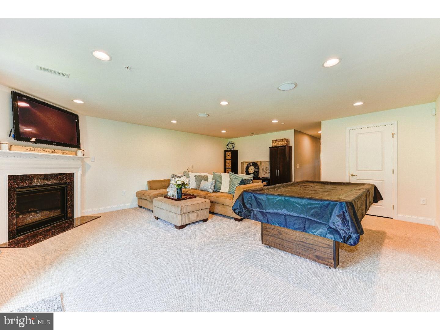 133 Old Cedarbrook Road Wyncote, PA 19095 - Photo 4 of 25 Living Room