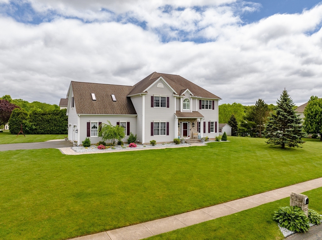 72 Lenny's Way West Springfield, MA 01089 - Photo 1 of 41 Gallery Image 1